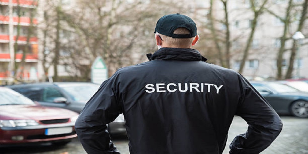 What to Look for When Buying a Security Jacket