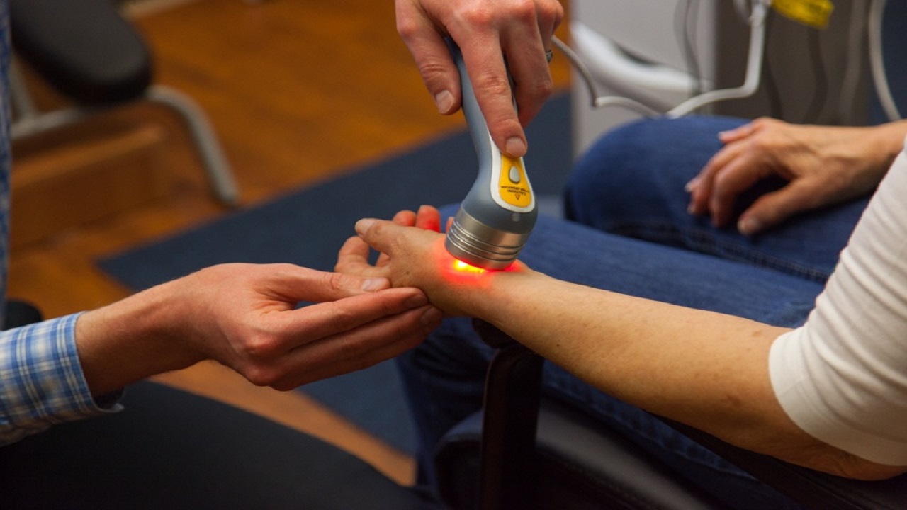 Laser Therapy for Tennis Stars Elbow: Unlocking Peak Performance with Cutting-Edge Technology
